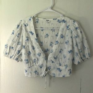 V neck crop top